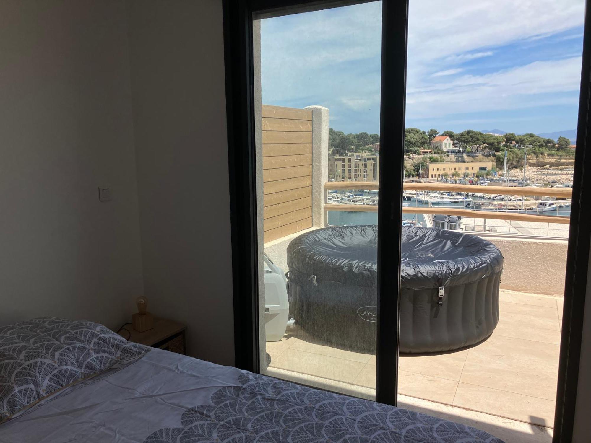 T2 Vue Sur Le Port Jacuzzi Terrasse Et Parking Apartment Carry-le-Rouet Ngoại thất bức ảnh